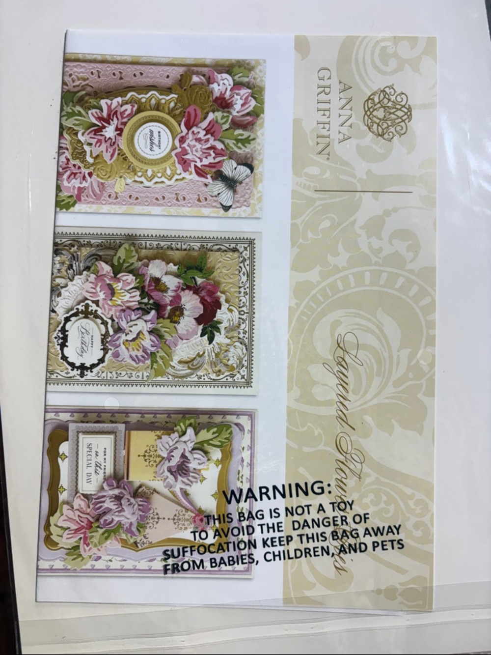 Floral Metal Cutting Dies Set in Gold Tone - Picture 5 of 7